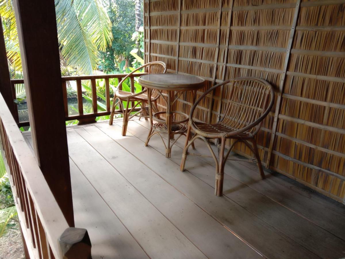 O'Hamok Family Homestay Battambang Exterior photo