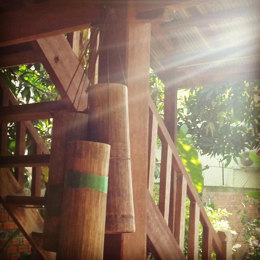 O'Hamok Family Homestay Battambang Exterior photo