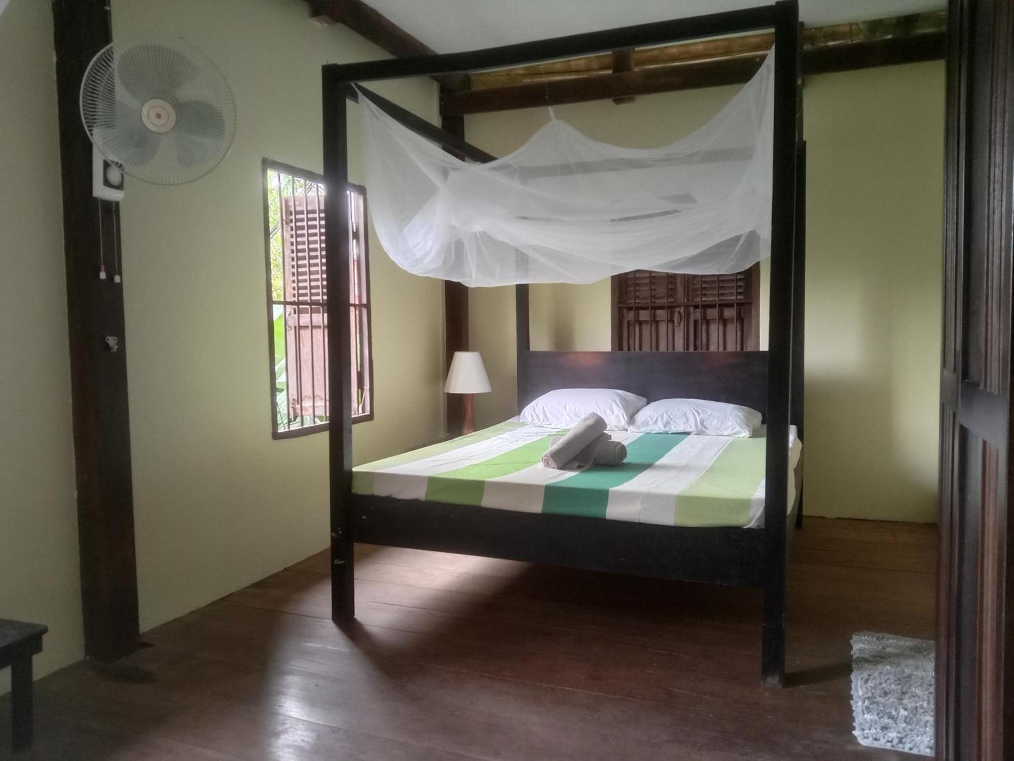O'Hamok Family Homestay Battambang Exterior photo